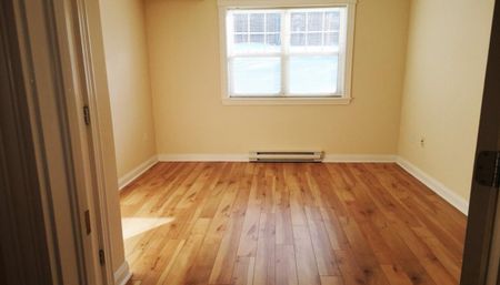 Carrington House - Photo 4