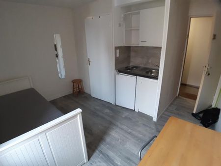 APPARTEMENT T1 13M - Photo 2