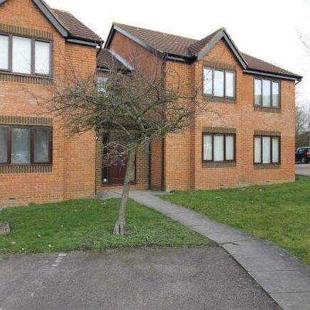 Gabriel Close, Browns Wood, Milton Keynes, MK7 - Photo 1