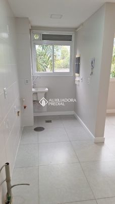 Apartamento com 2 quartos e 60m² para alugar em Teresópolis, Porto Alegre. - Photo 1