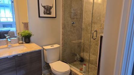 For Lease - 60 Annie Craig Drive Unit# 1006, Toronto, Ontario - Photo 3