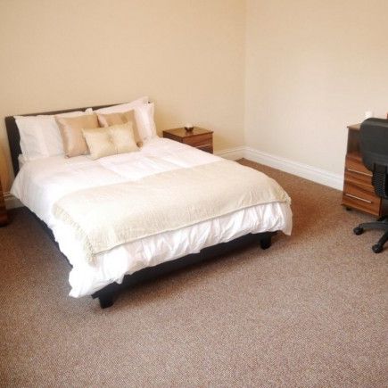 5 Bed - **bills Included** Agricola Road, Fenham - Photo 1