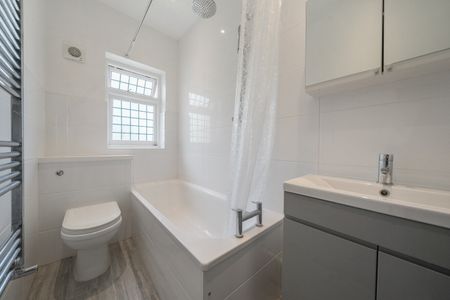 Lawrie Park Road, London, SE26 - Photo 3