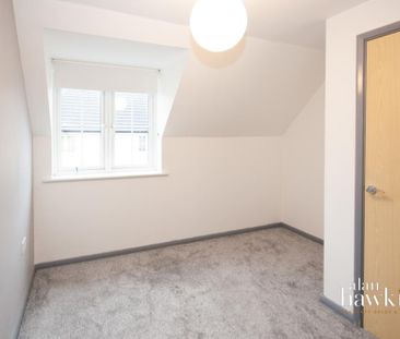 2 bedroom coach house to rent - Photo 4