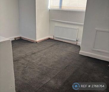 3 bedroom terraced house to rent - Photo 6