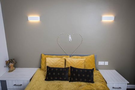 3 bedroom terraced house to rent - Photo 3