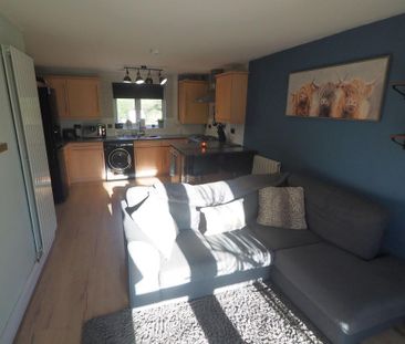 2 bedroom apartment to rent - Photo 2