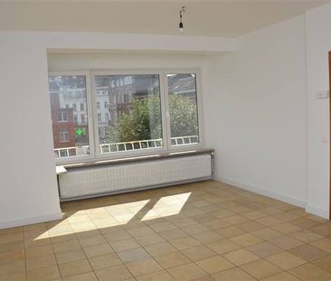 Appartement te huur - Photo 1