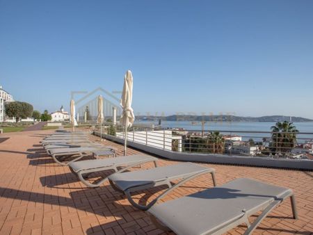 3 room luxury Flat for rent in Oeiras, Portugal - Photo 4