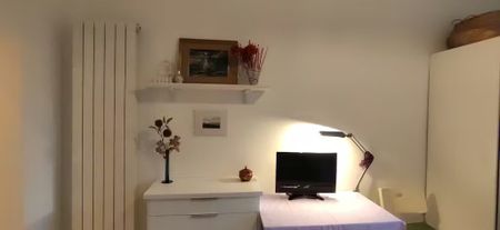 Via LAquila, Rome, Lazio 00176 - Photo 5