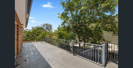 Spacious Family Living in a Highly Sought-After Pennant Hills Pocket - Photo 2