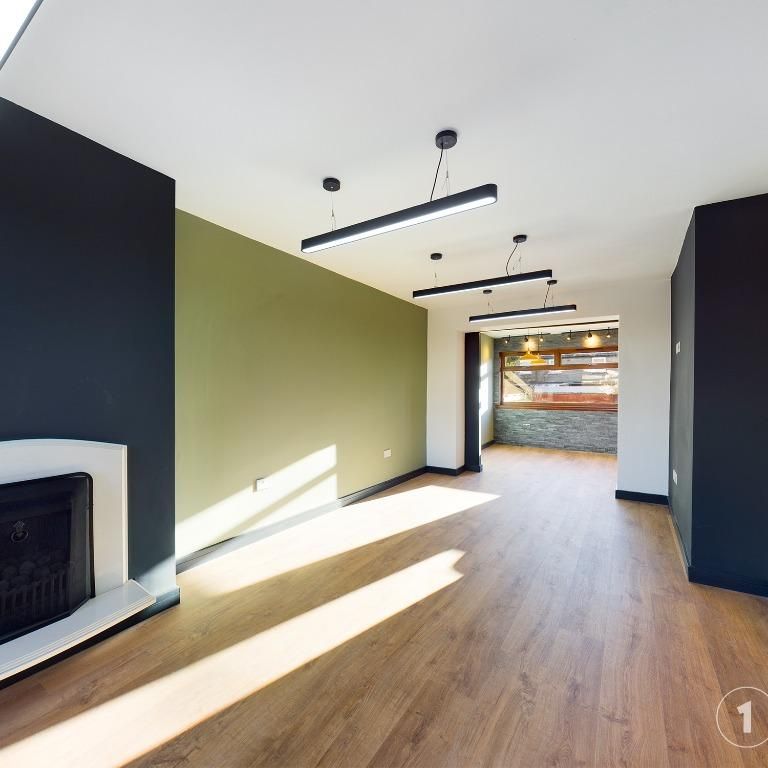 3 bedroom terraced house to rent - Photo 1