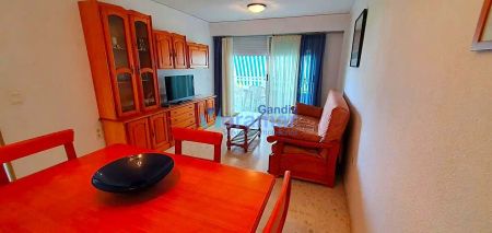 Apartamento de alquiler en Rosa de Los Vientos, 41, Playa de Gandia - Photo 2