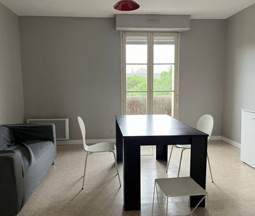 Location Appartement 2 pièces 54m² - Photo 1