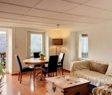 Charming furnished 3.5-room apartment with an atypical character - Foto 1