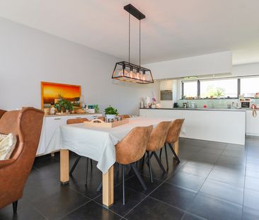 Ruime duplex met 2 slpks en groot terras - Photo 2