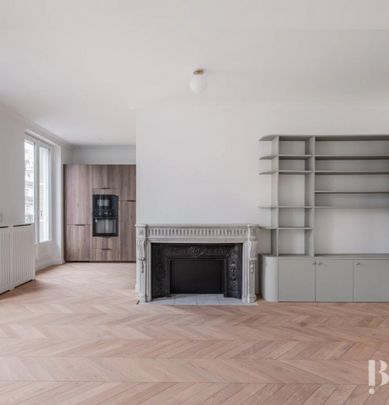 Appartement • Provence Opéra - Photo 1