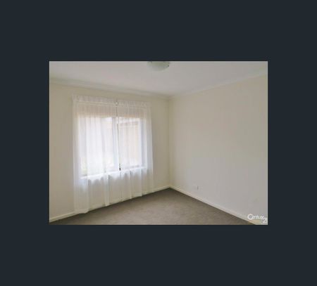 814 Grand Blvd, Seaford Meadows, SA 5169 - Photo 2