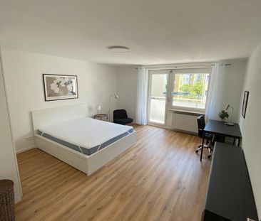 Möbliertes WG-Zimmer mit Balkon in sanierter Wohnung - Photo 5