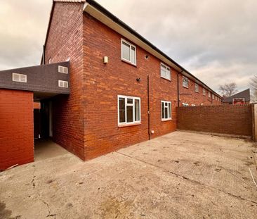 3 bedroom terraced house to rent - Photo 6