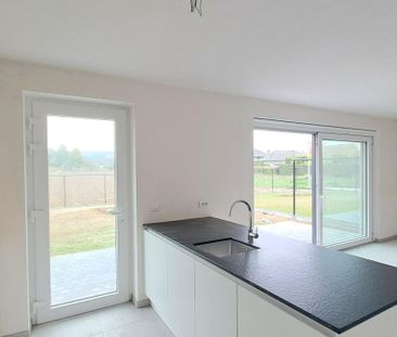 Eengezinswoning te huur in Ruien voor € 1.050 met 4 slaapkamers - Photo 3