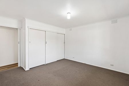 Unique One Bedroom Retreat - Photo 2
