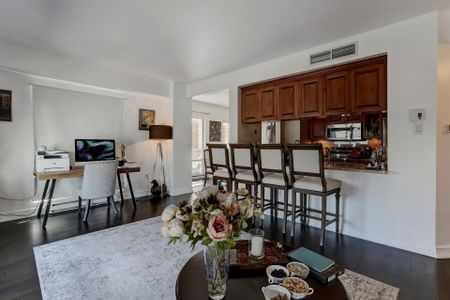 2000 Rue Drummond, Montréal (Ville-Marie), QC H3G - Photo 4