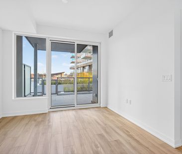 For Lease - 333 Sunseeker Avenue Unit# 142, Innisfil, Ontario - Photo 4