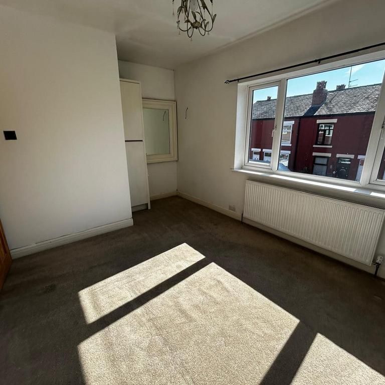 2 bedroom semi-detached house to rent - Photo 1