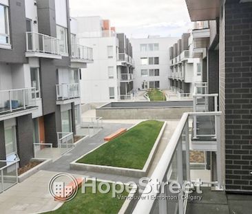 1 Bed Condo In University District W/ Undgr. Parking: Walk To U Of C - Photo 4