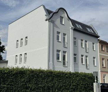 Erstbezug: 2 Zimmer-Dachgeschosswohnung Nähe Bahnhof - Foto 5