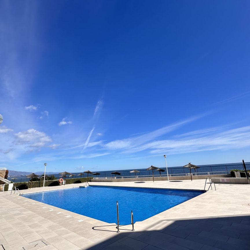 Apartamento de alquiler en Casares del Mar, 8, Bahía de Casares - Photo 1