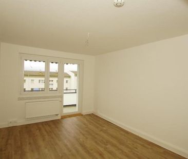 3-RWE, 4.OG, Balkon, ZH, WE-LAN-Netz+Video-WSA - mehr unter wg-dipp... - Photo 1