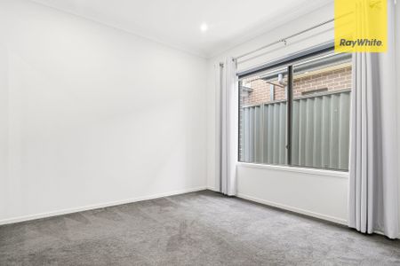 Modern Four Bedroom Single Level Home - Photo 3