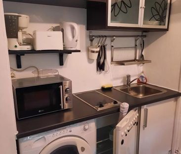 Location Appartement 1 pièce 17m² PARIS 16ème - Photo 4