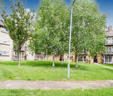 2 bed Flat for rent - Photo 6