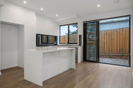 Thinking of selling? Contact our agent - Photo 4