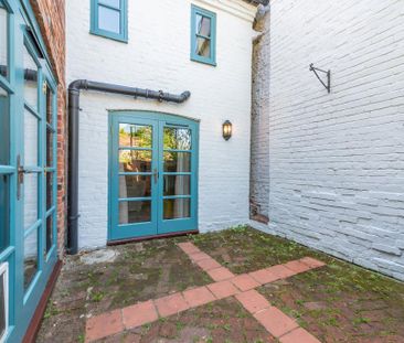 3 bedroom terraced house to rent - Photo 6