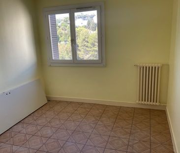 Location Appartement 3 pièces 55m² NICE 06100 - Photo 5