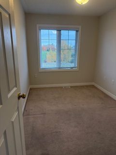 For Lease - 2006 Trawden Way Unit# 35, Oakville, Ontario - Photo 3