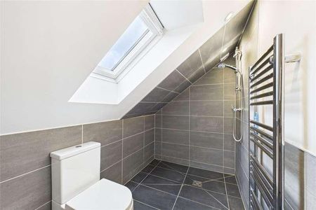 College Glen, Maidenhead, Berkshire, SL6 - Photo 4