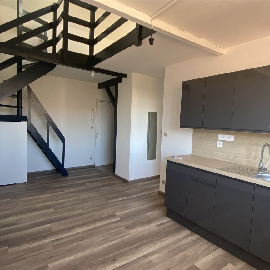 Location Appartement 2 pièces 35m² - Photo 1