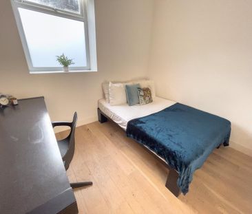 6 bedroom flat to rent - Photo 6