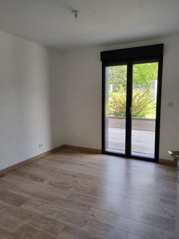 Location Maison 6 pièces 125m² CARQUEFOU 44470 - Photo 3