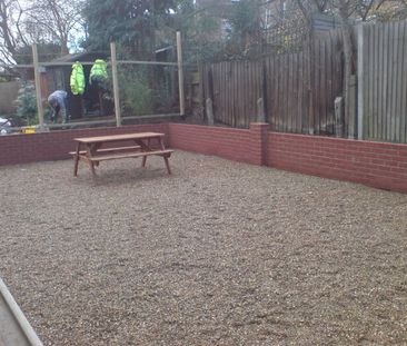 Studio Flat, New Southgate, N11 - Photo 5