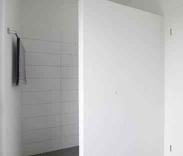 Shopping au coin de la rue - détente à la maison - Photo 5
