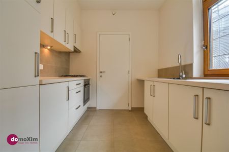 Ruim appartement met 2 slaapkamers in het centrum van Mechelen - Photo 3