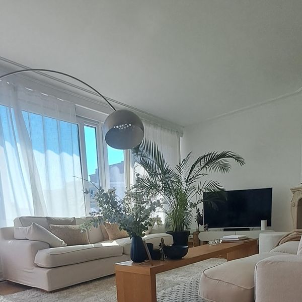 TE HUUR in een gezellig co-house appartement 180 m² 3 slaapkamers in - Photo 1