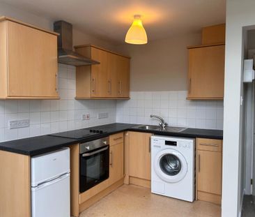 1 bedroom apartment to rent - Photo 2