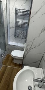 North Denes Road, GREAT YARMOUTH - Photo 4